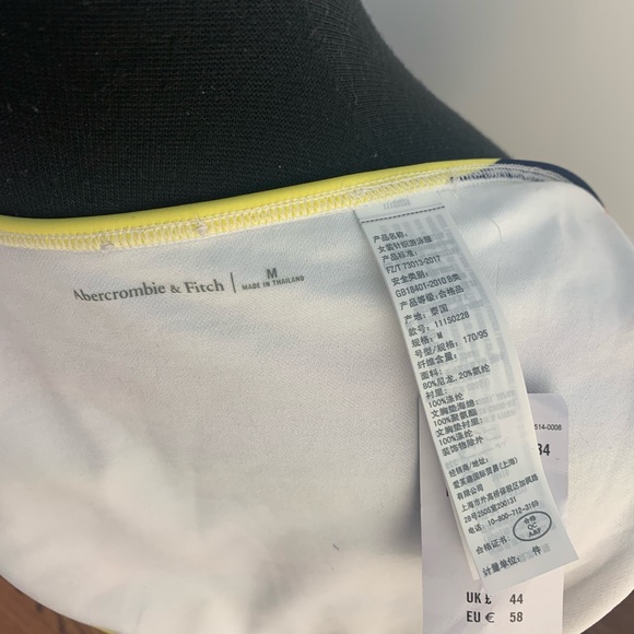 Abercrombie and Fitch one piece bathing suit - Picture 8 of 12